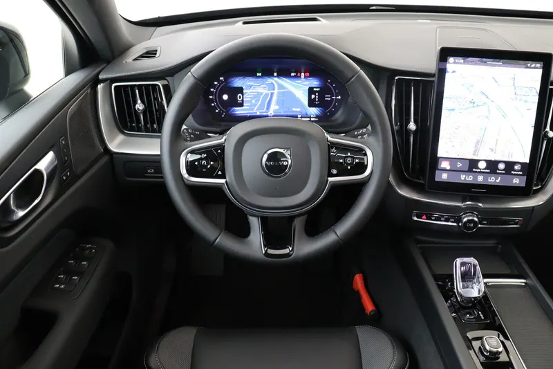 Volvo XC60 (2026)