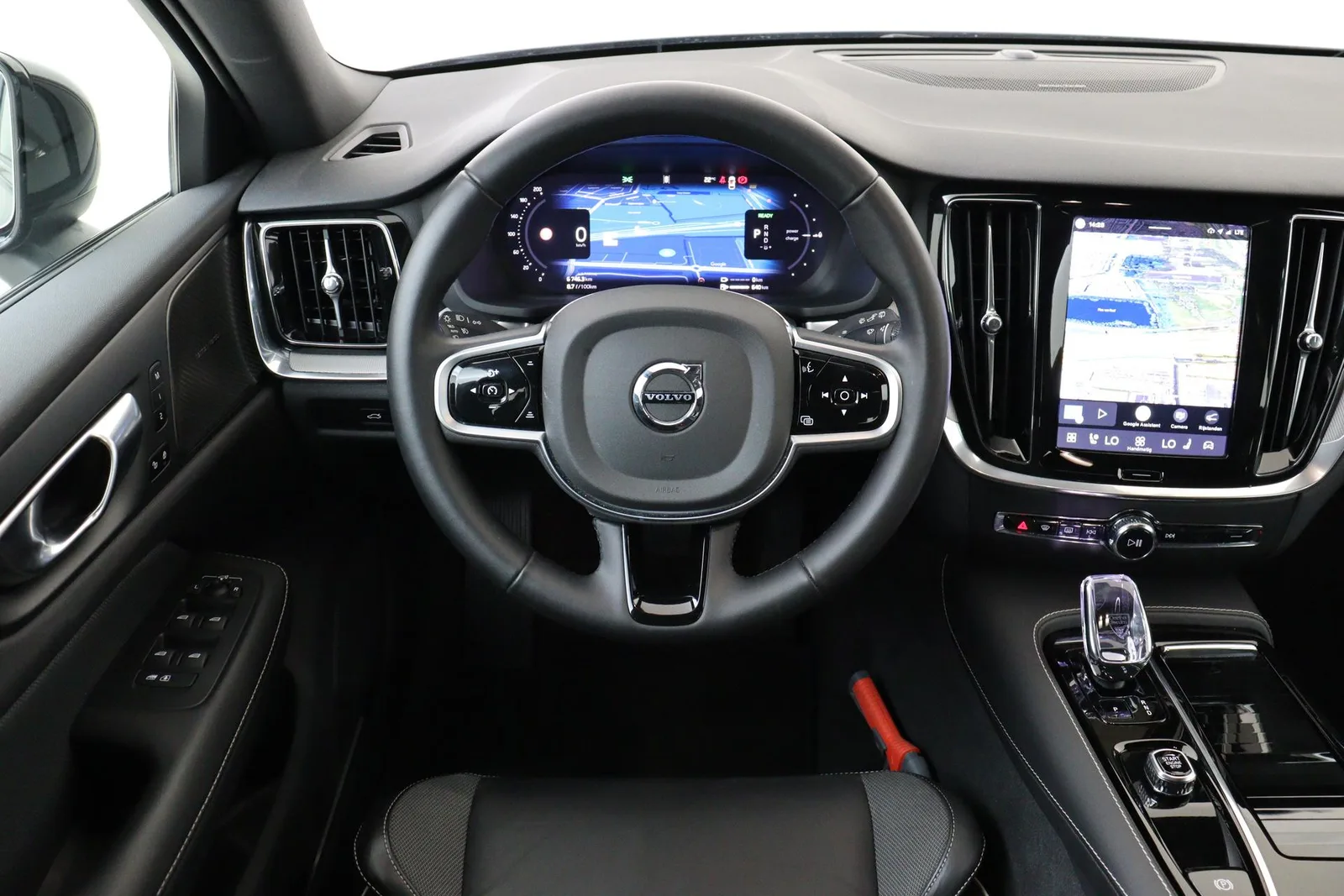 Volvo V60 (2025) — foto 1