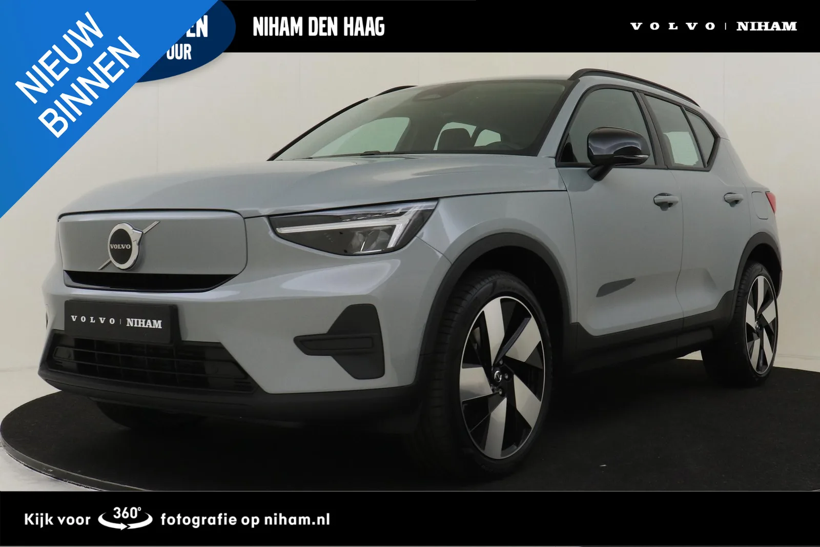 Volvo EX40 (2026) — foto 1