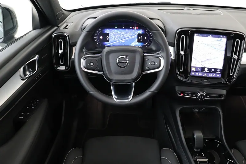 Volvo XC40 (2026)