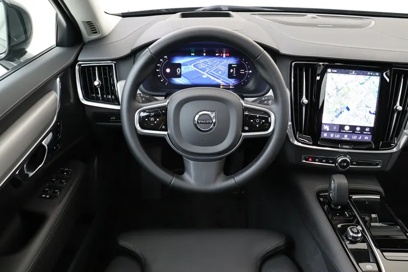 Volvo S90 (2024)