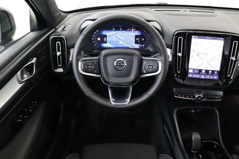 Volvo XC40 (2026)
