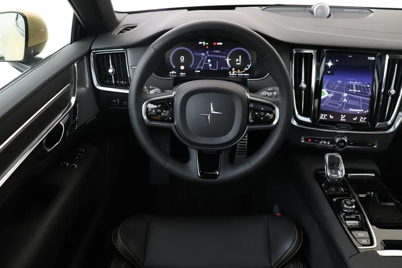 Polestar 1 (2022)
