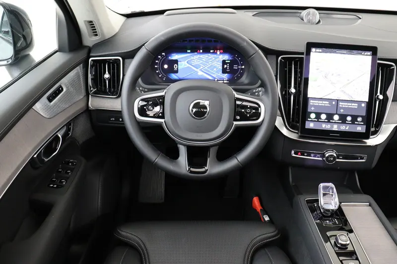 Volvo XC90 (2026)