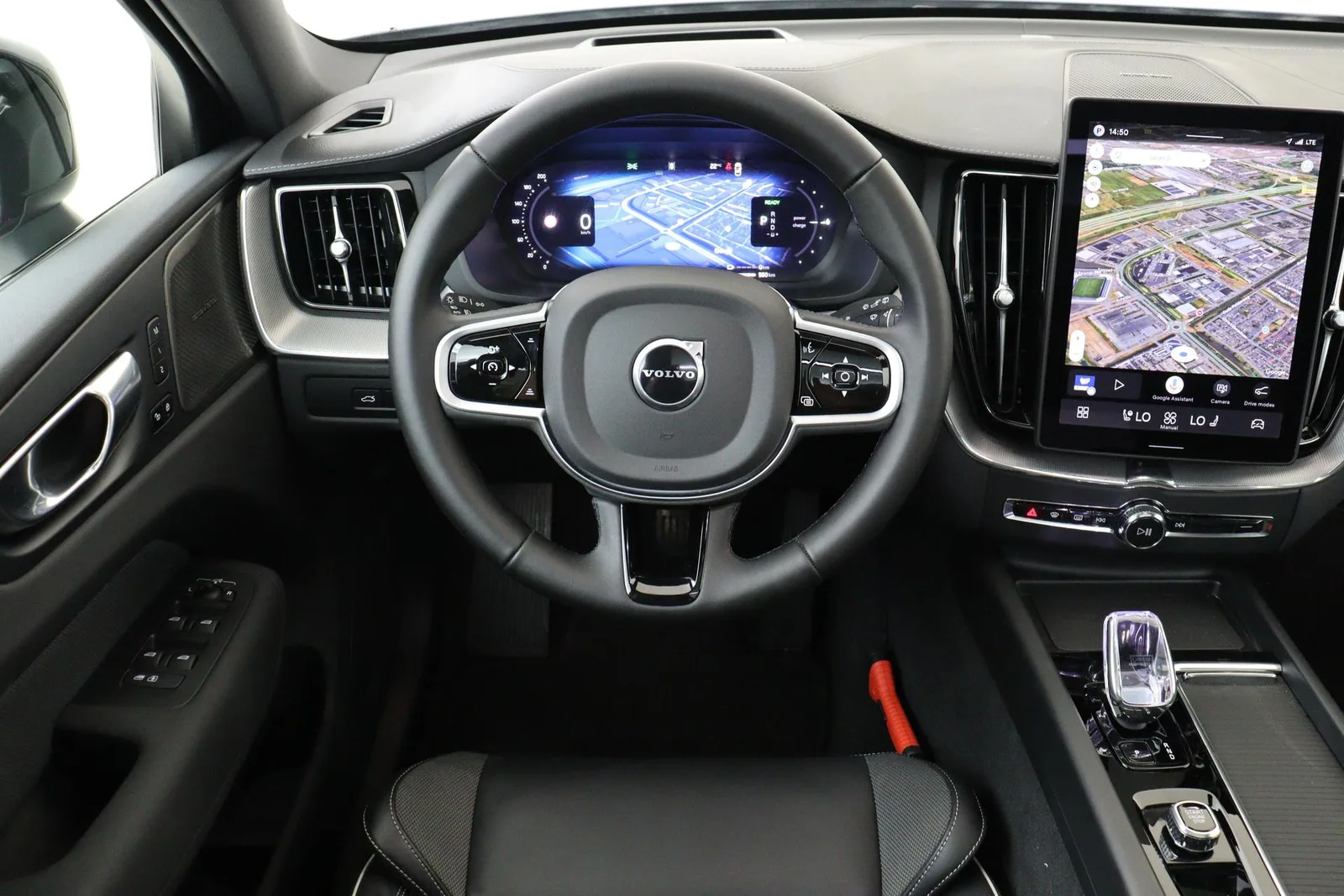 Volvo XC60 (2026) — foto 1