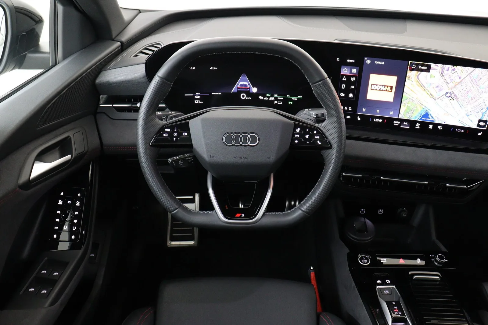 Audi Q6 e-tron Sportback (2025) — foto 1