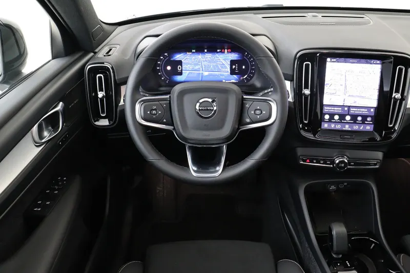 Volvo XC40 (2026)