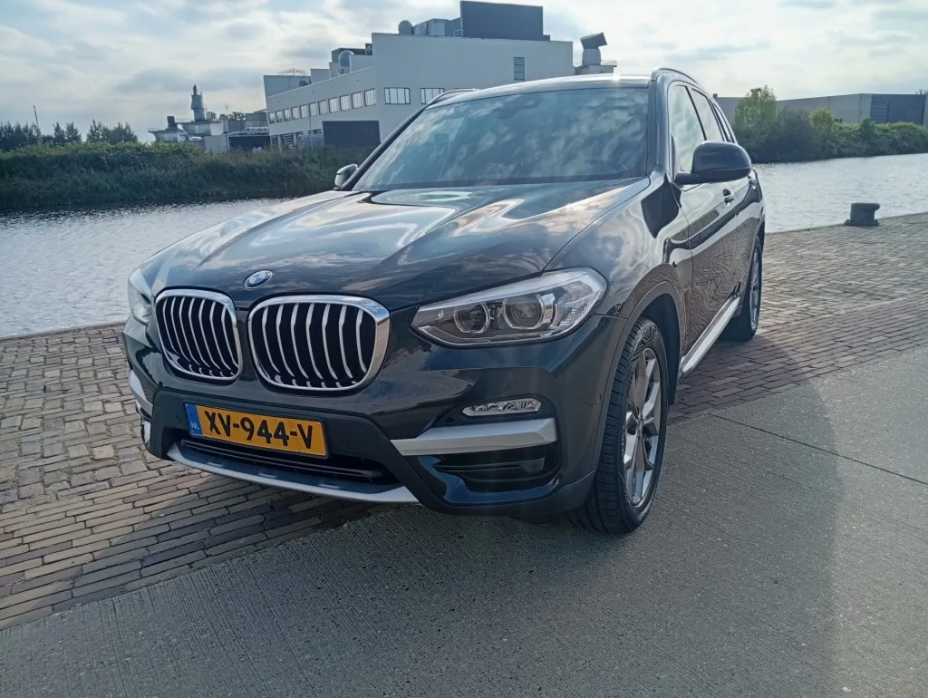 BMW X3 (2019) — foto 1