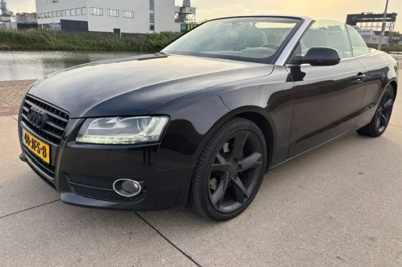Audi CABRIOLET (2009)