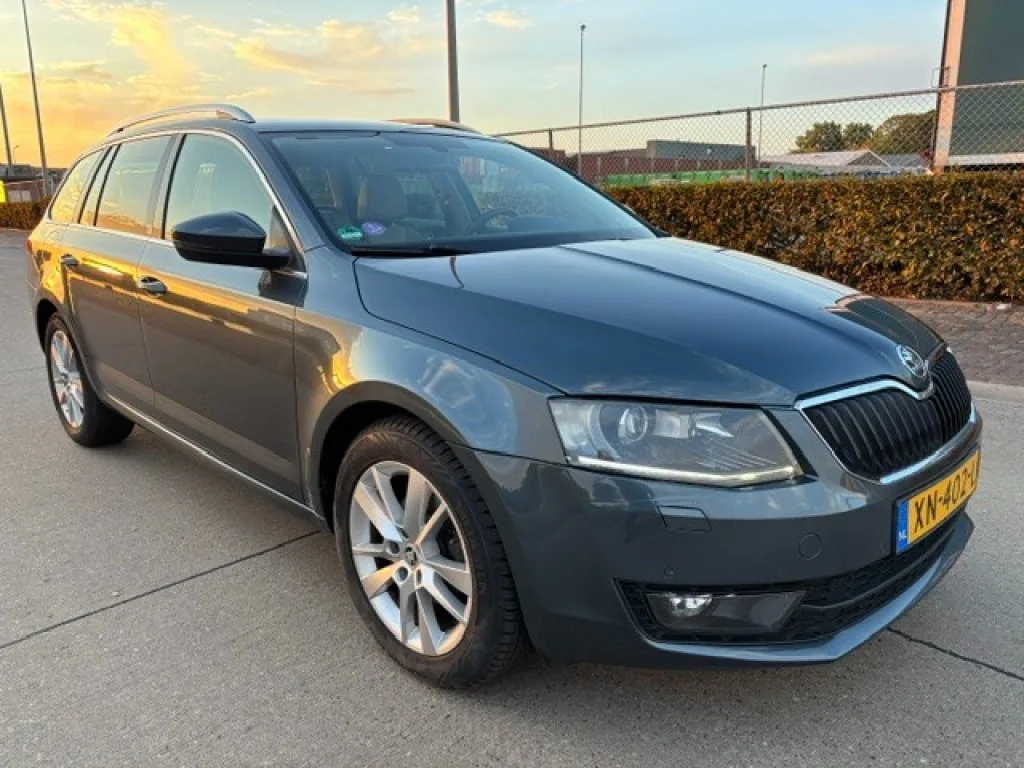 Škoda Octavia (2015) — foto 1
