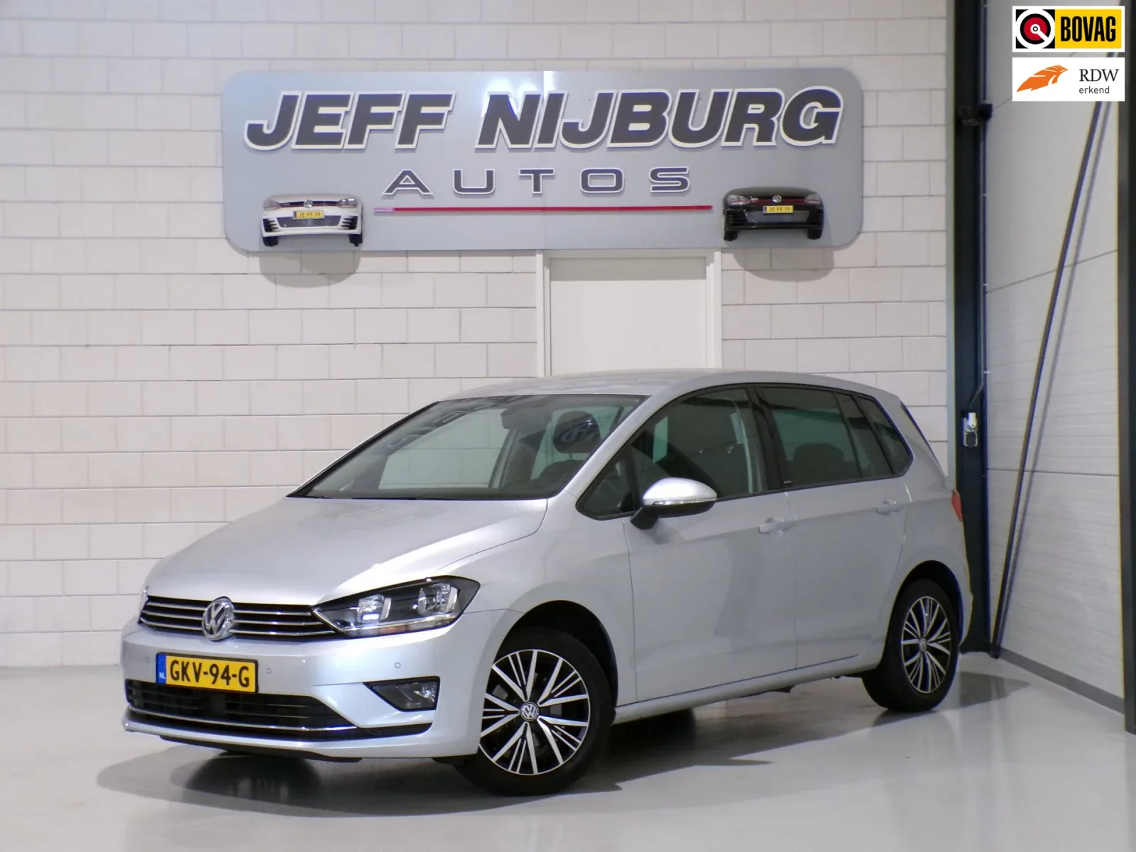 Volkswagen Golf Sportsvan (2016) — foto 1