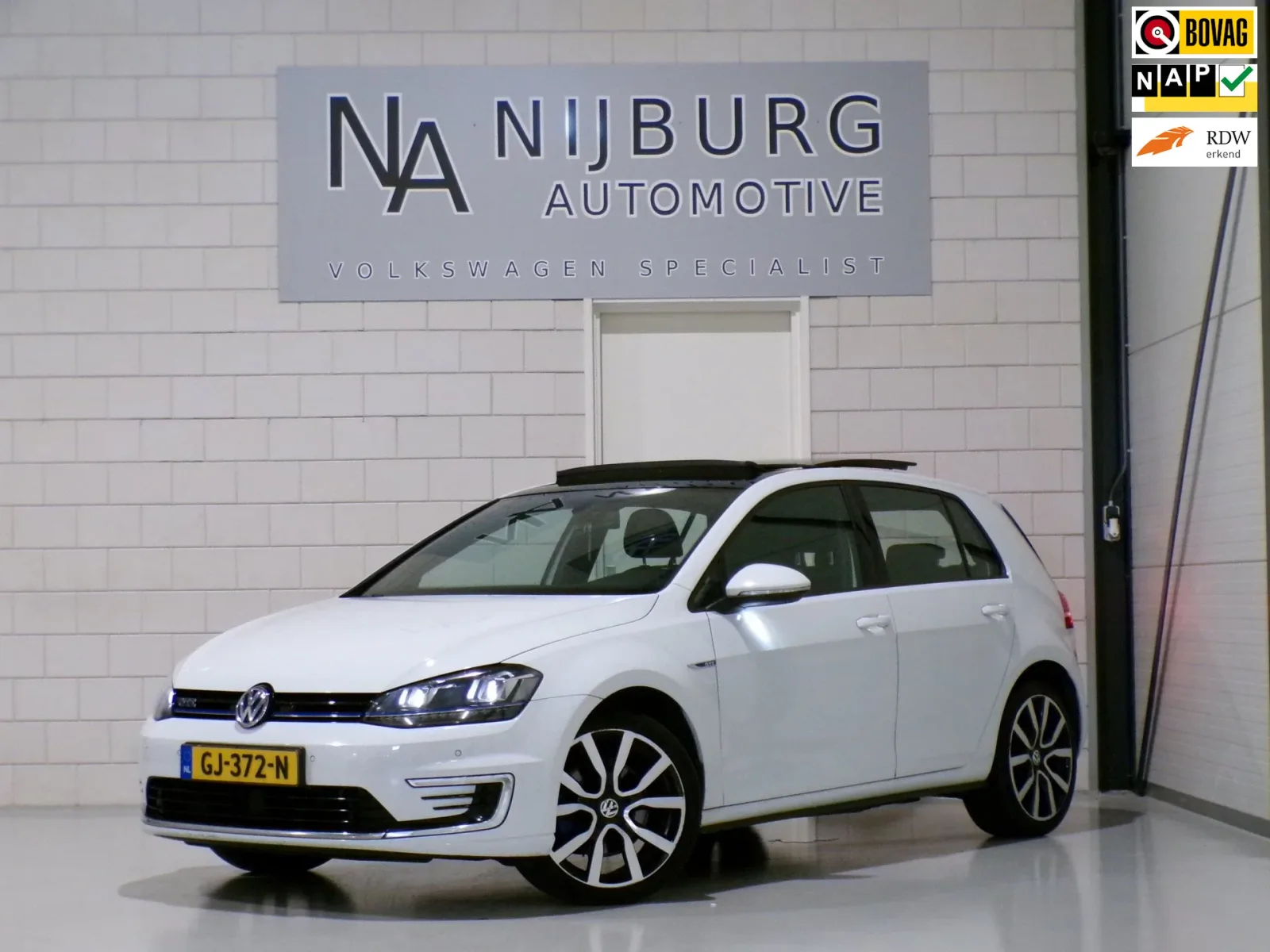 Volkswagen Golf (2015) — foto 1