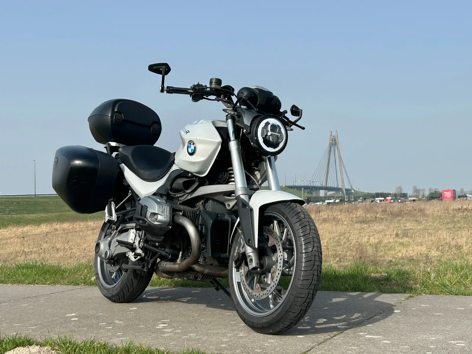BMW BMW R 1200 R R1200R (2011) — foto 1
