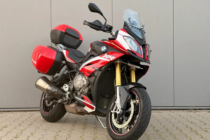 BMW S 1000 XR (2016)