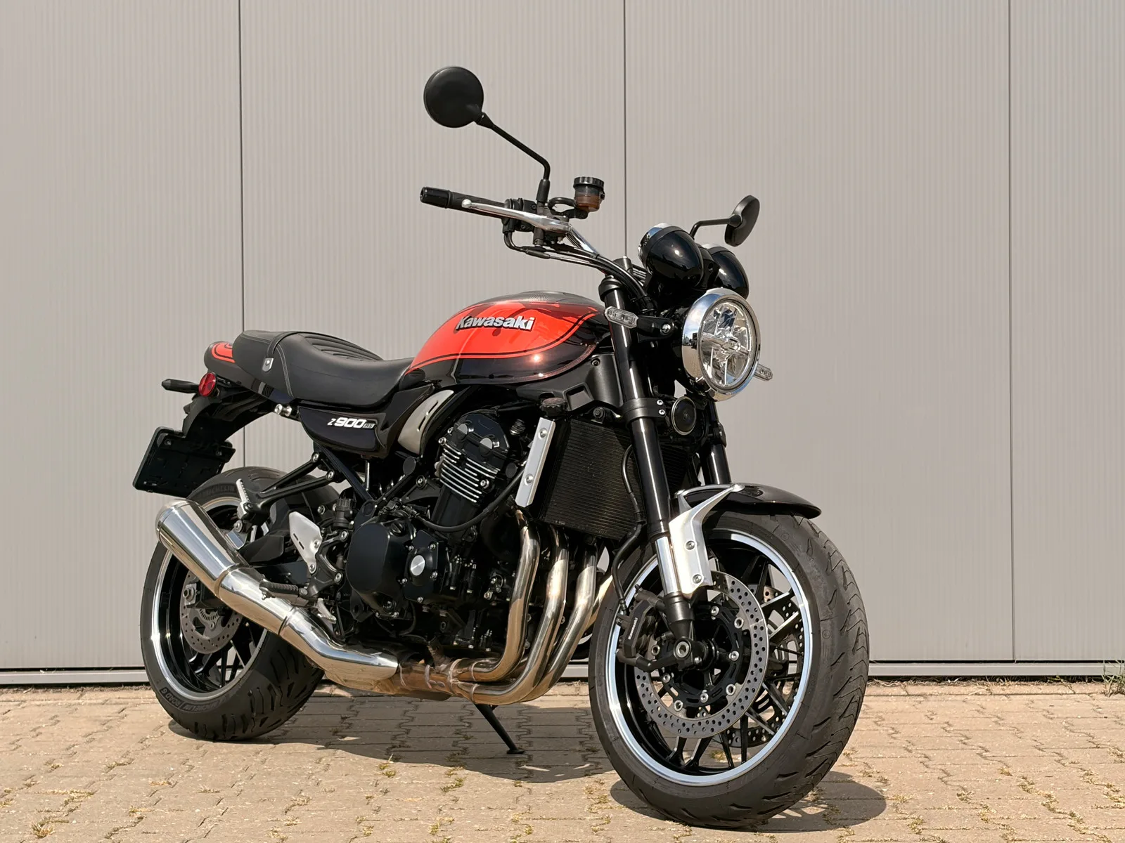 Kawasaki Z900RS (2019) — foto 1