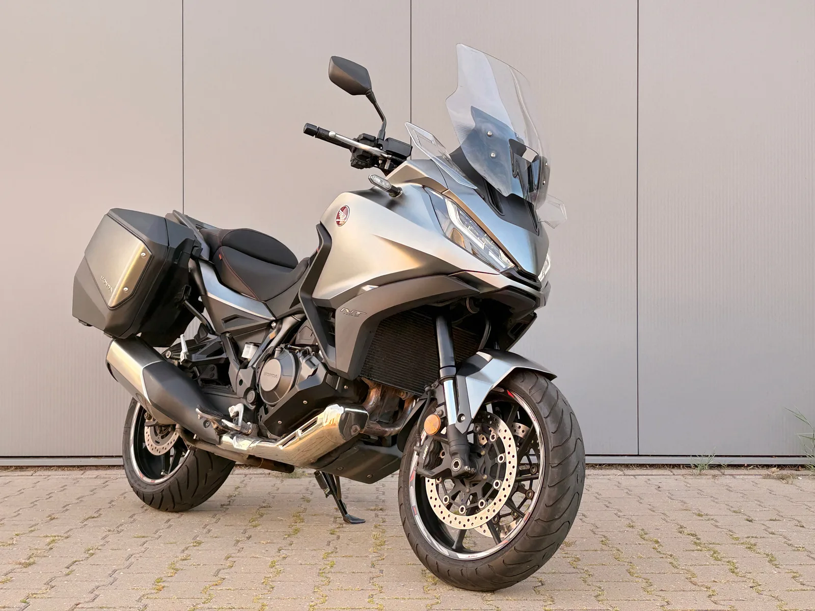 Honda NT 1100 (2024) — foto 1