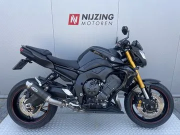 Yamaha FZ8 (2015) — foto 1