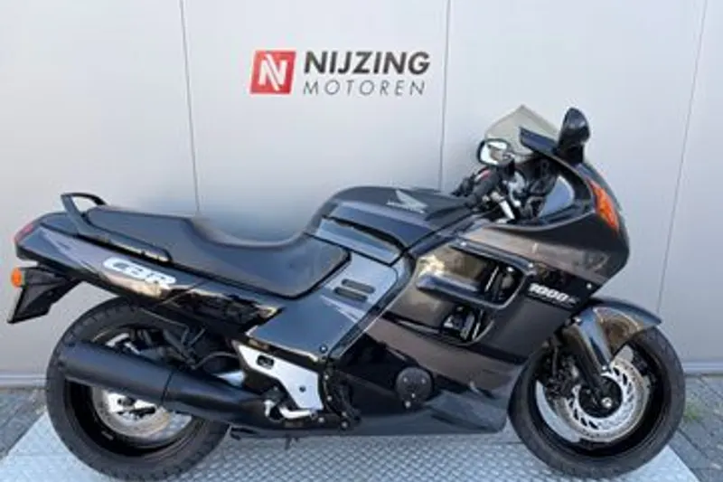 Honda CBR 1000 F (1993)