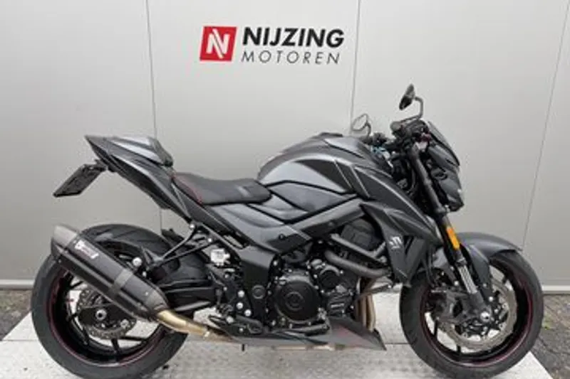 Suzuki GSX-S750 (2018)