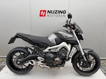 Yamaha MT-09 (2014) — foto 1