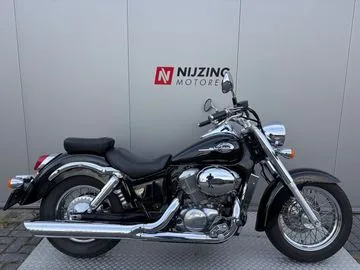 Honda VT 750 Shadow (2000) — foto 1