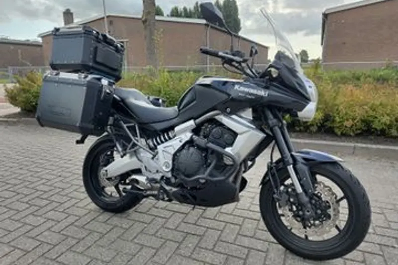 Kawasaki KLE 650 Versys (2010)