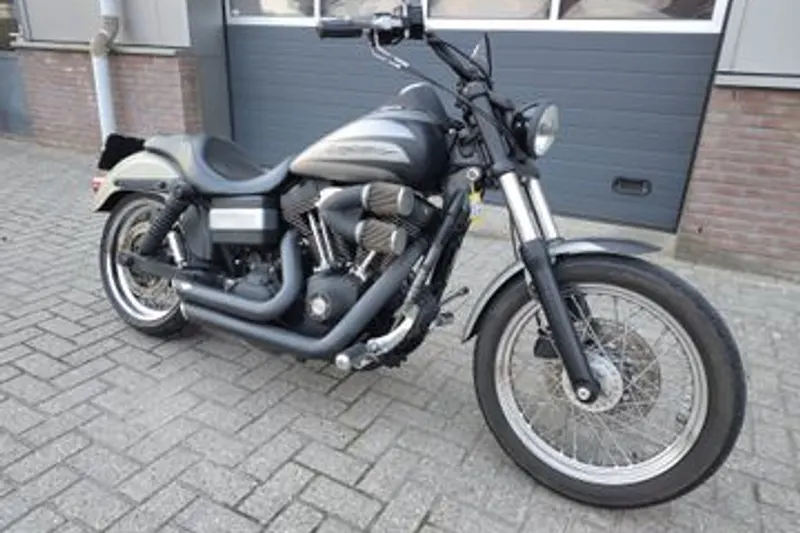 Harley-Davidson Street Bob (2007)