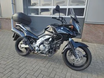 Suzuki V-Strom 650 (2004) — foto 1