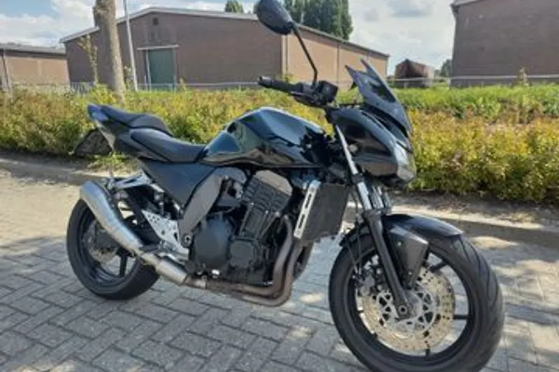 Kawasaki Z750 (2005)