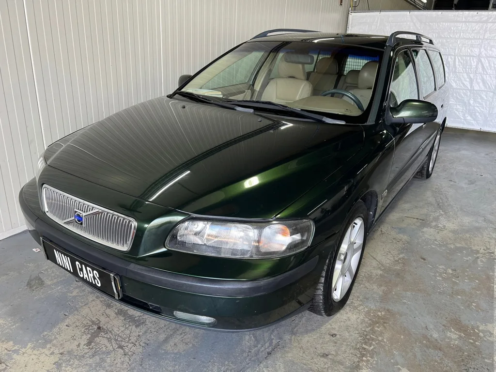 Volvo V70 (2000) — foto 1