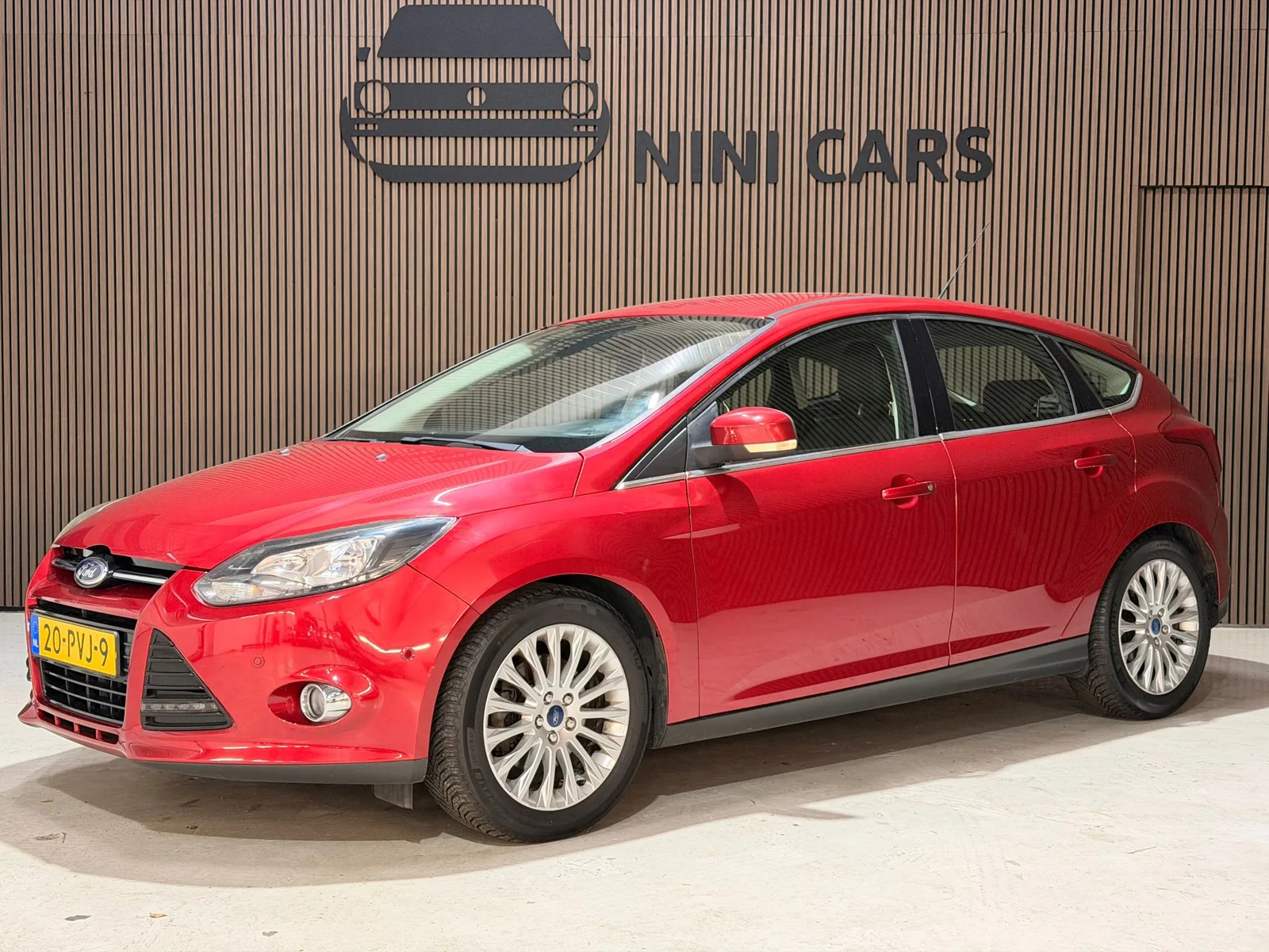 Ford Focus (2011) — foto 1