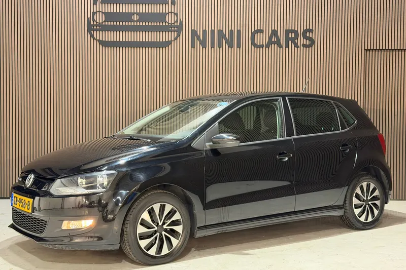 Volkswagen Polo (2015)