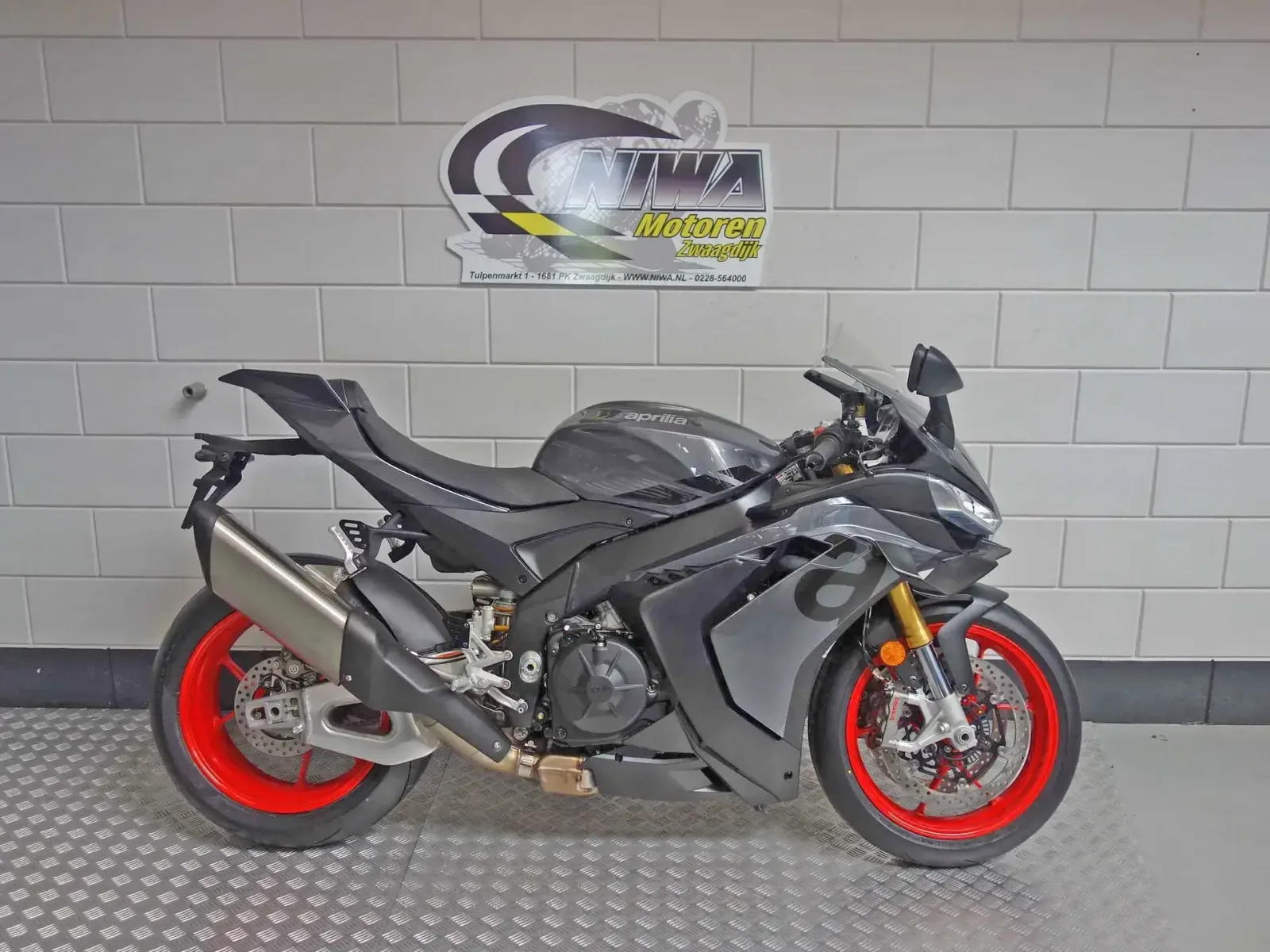 Aprilia RSV4 (2026) — foto 1