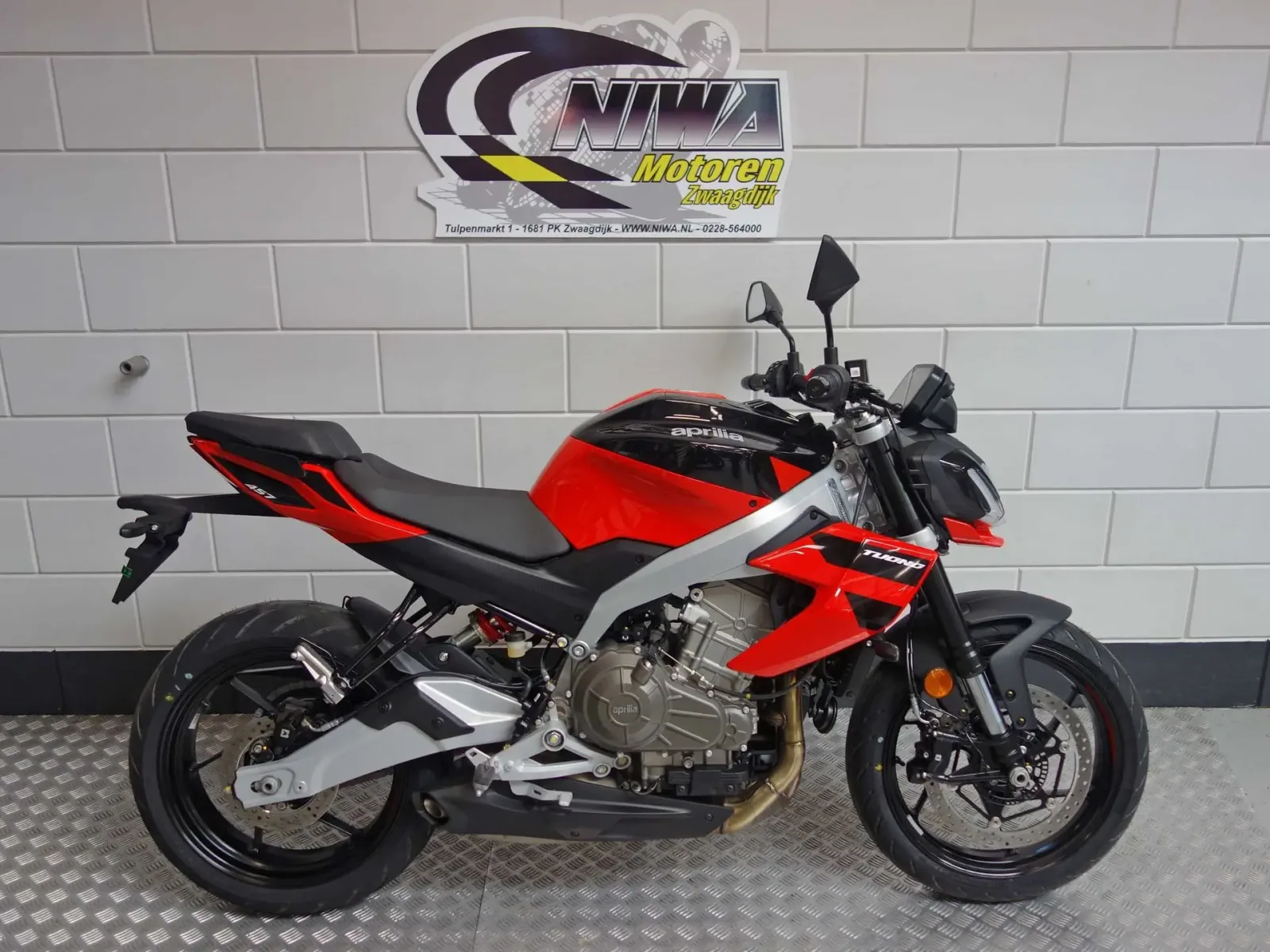 Aprilia Tuono 457 (2026) — foto 1