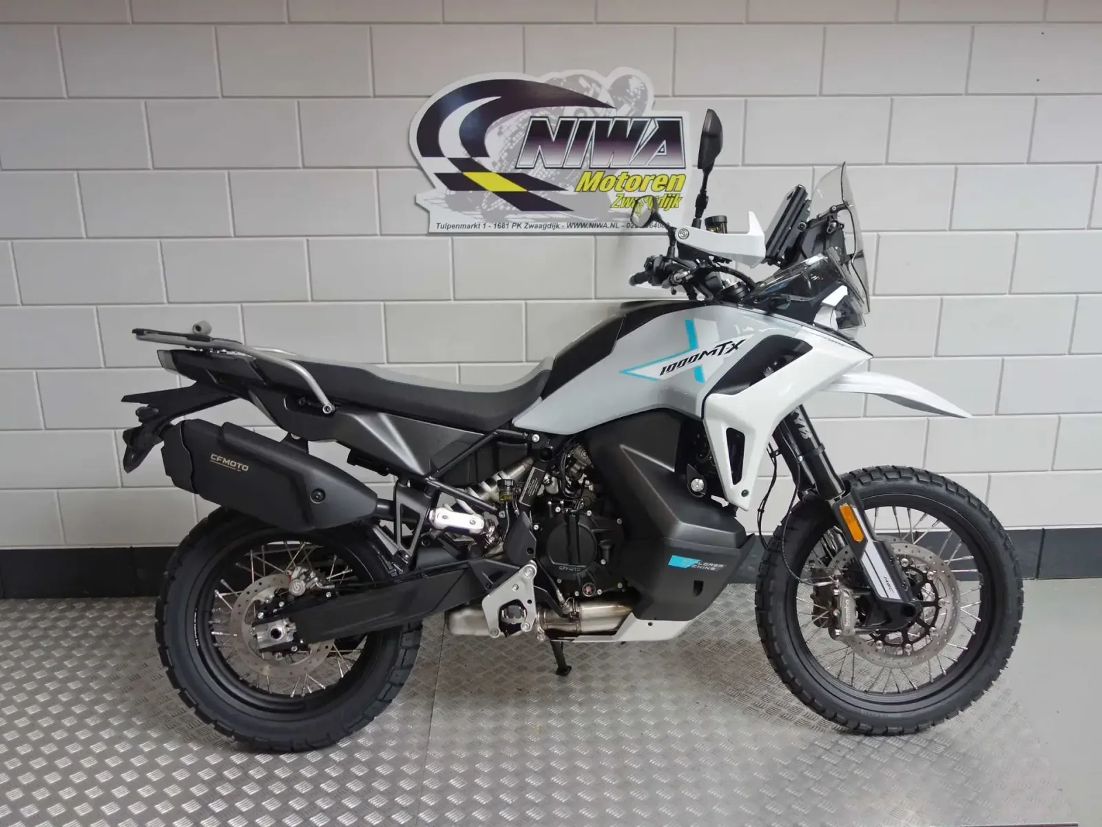 CFMoto 1000 MT-X (2026) — foto 1
