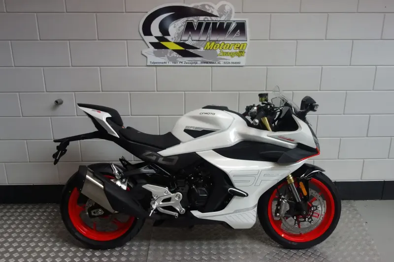 CFMoto 450 SR (2026)