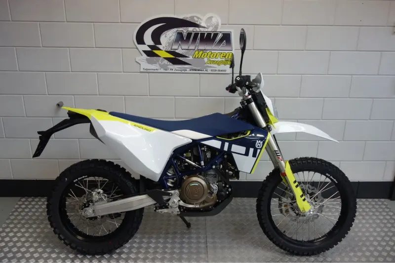 Husqvarna 701 Enduro (2025)