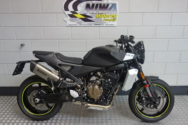 Husqvarna Svartpilen 801 (2025)