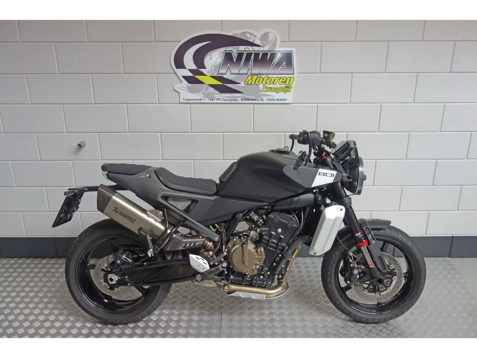 Husqvarna Svartpilen 801 (2025) — foto 1