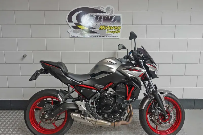 Kawasaki Z650 (2023)
