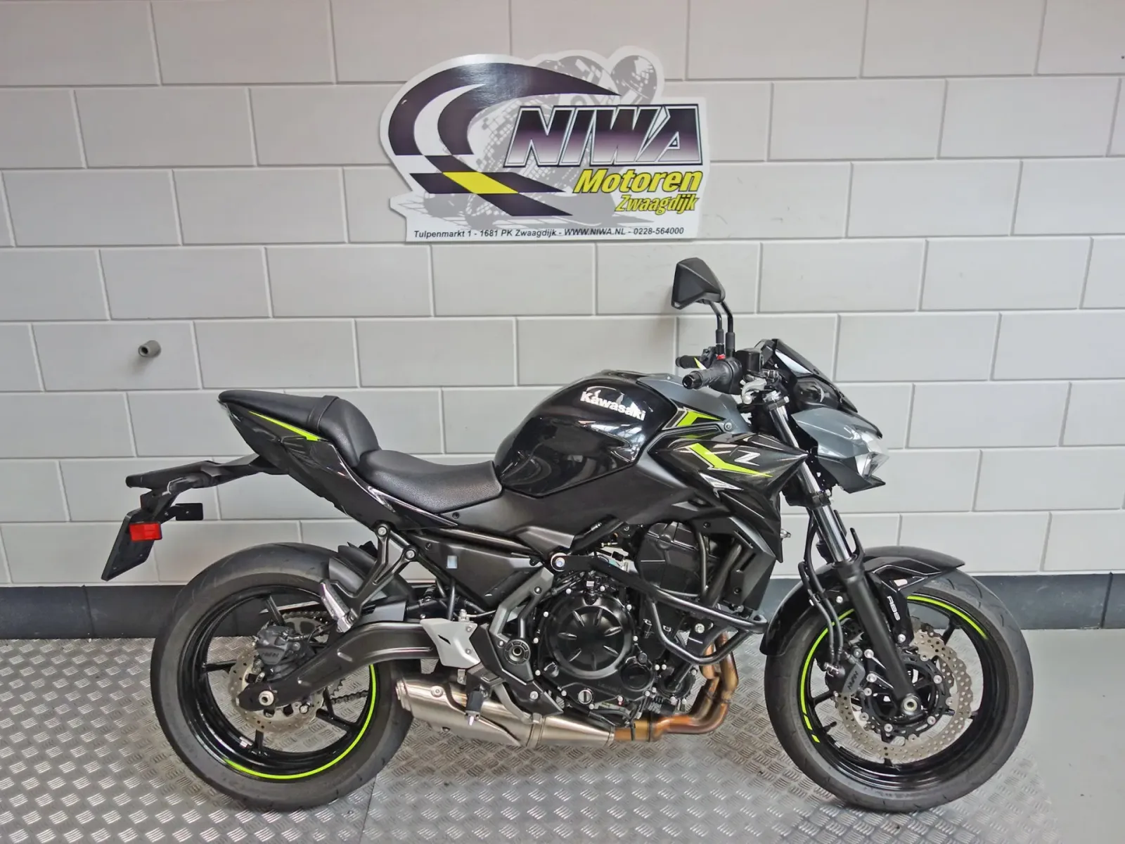 Kawasaki Z650 (2024) — foto 1