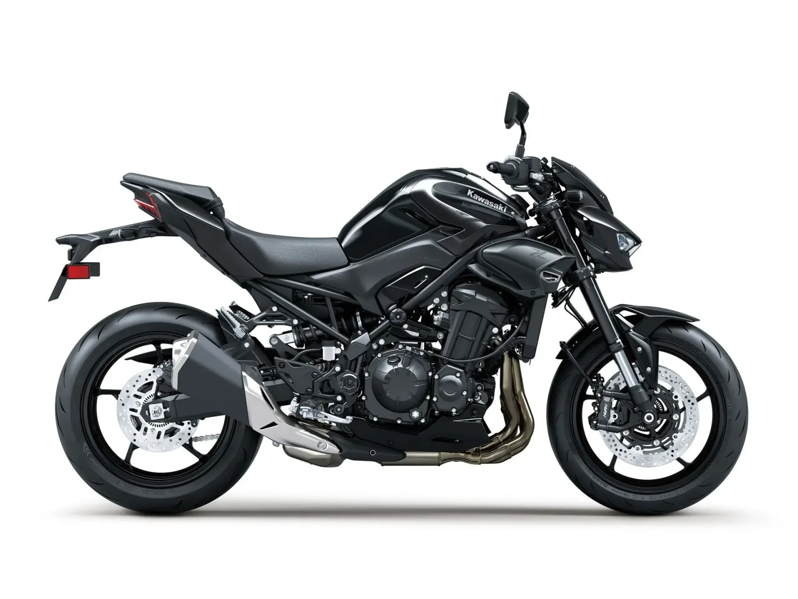 Kawasaki Z900 (2026) — foto 1