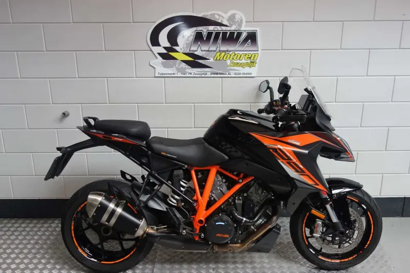 KTM 1290 Super Duke GT (2019)