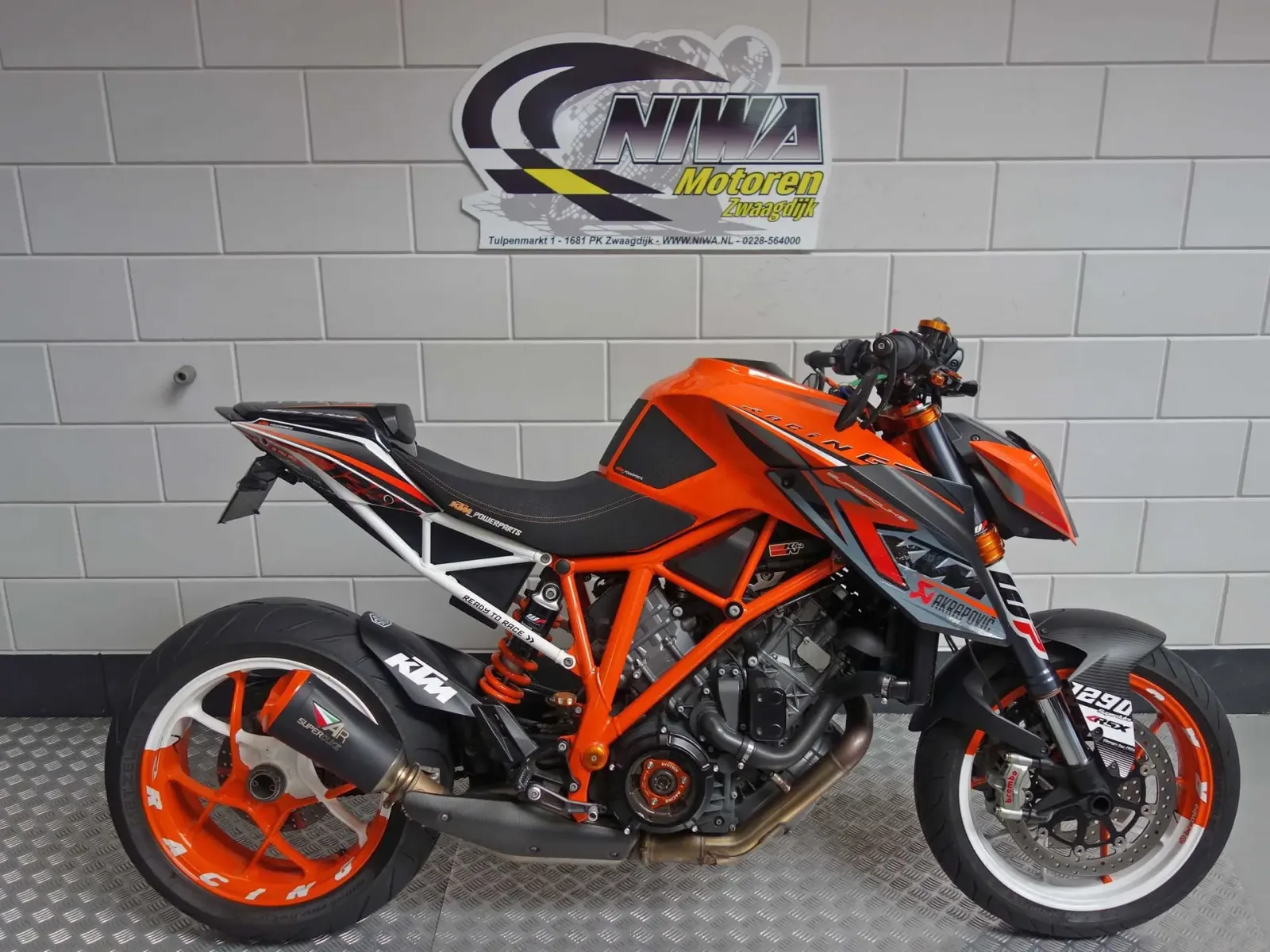 KTM 1290 Super Duke R (2014) — foto 1