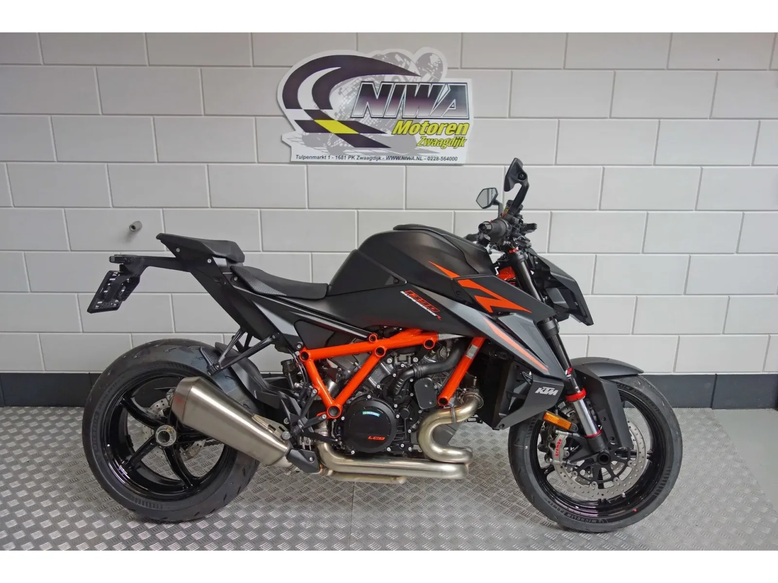 KTM 1390 Super Duke R (0) — foto 1