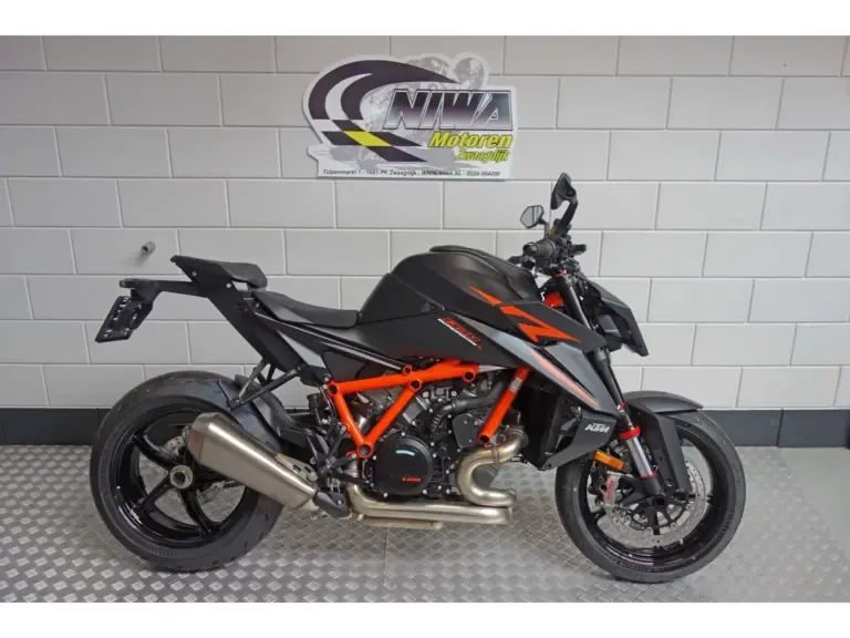 KTM 1390 Super Duke R (0) — foto 1