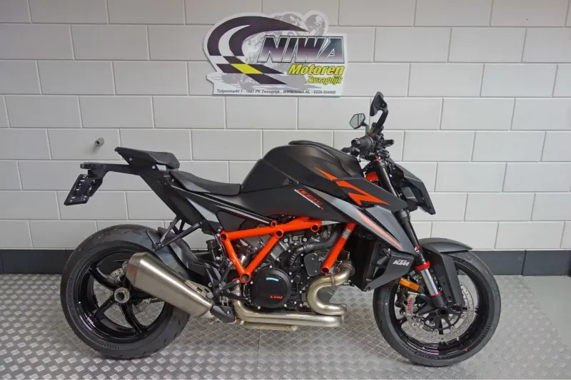 KTM 1390 Super Duke R (0)