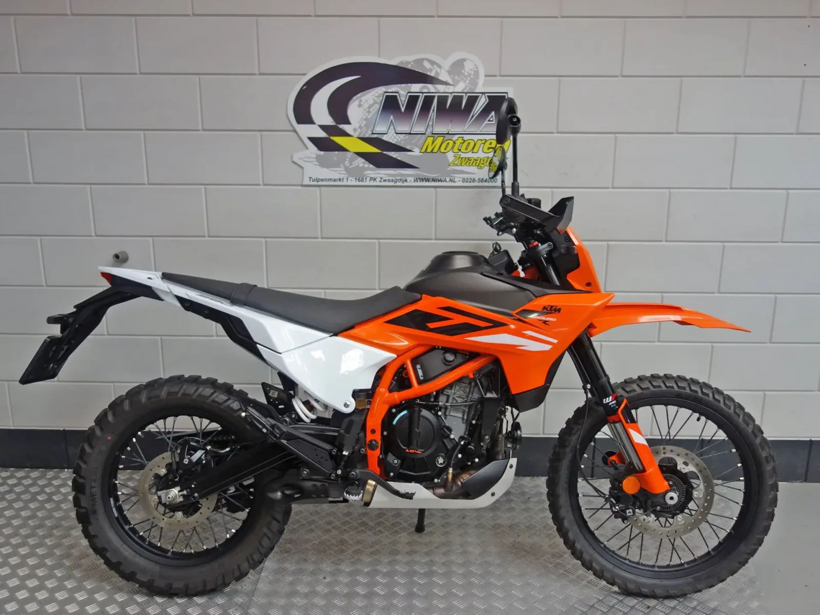 KTM 390 Enduro R (2025) — foto 1