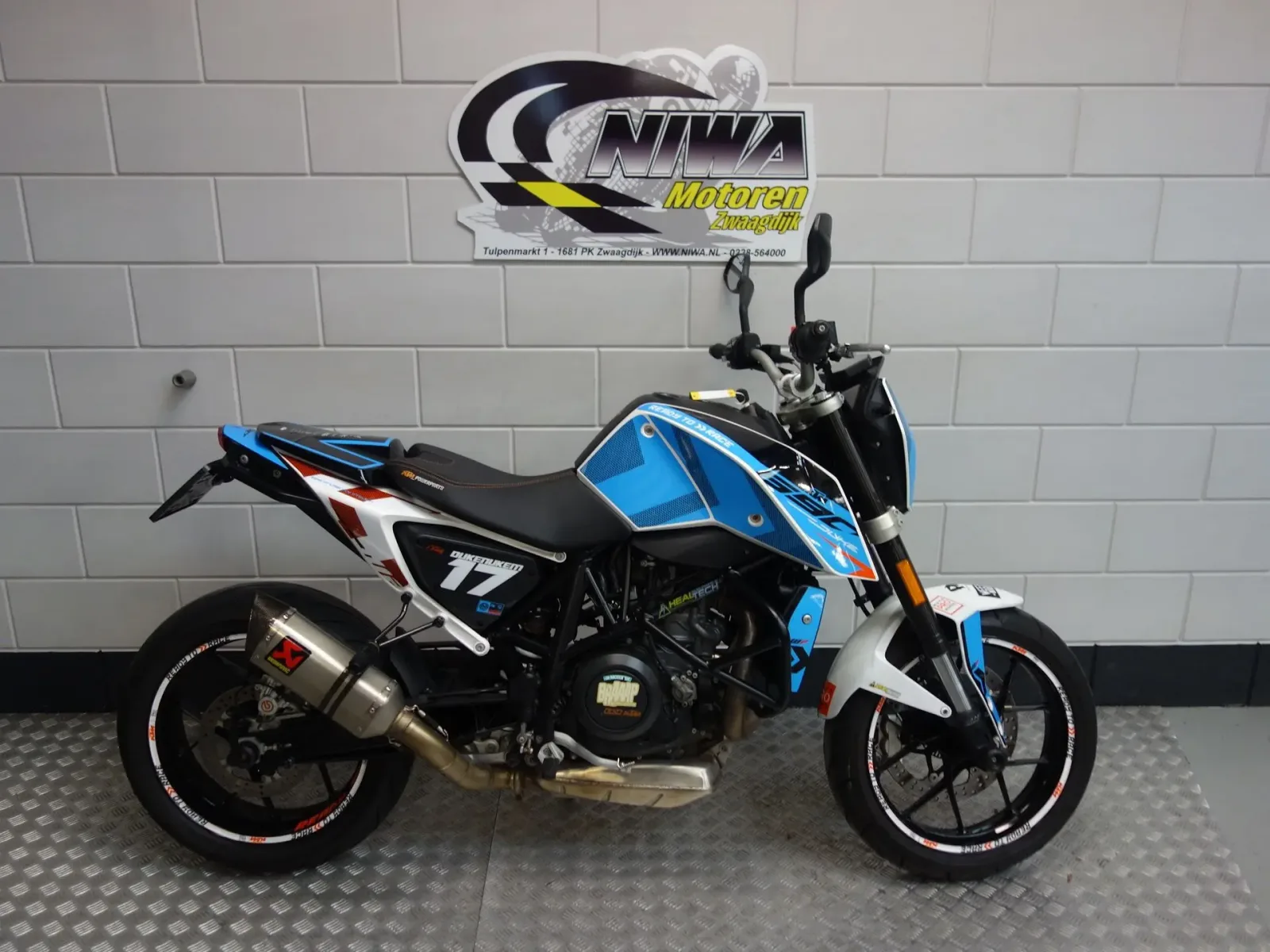 KTM 690 Duke (2016) — foto 1