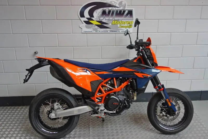 KTM 690 SMC R (2026)